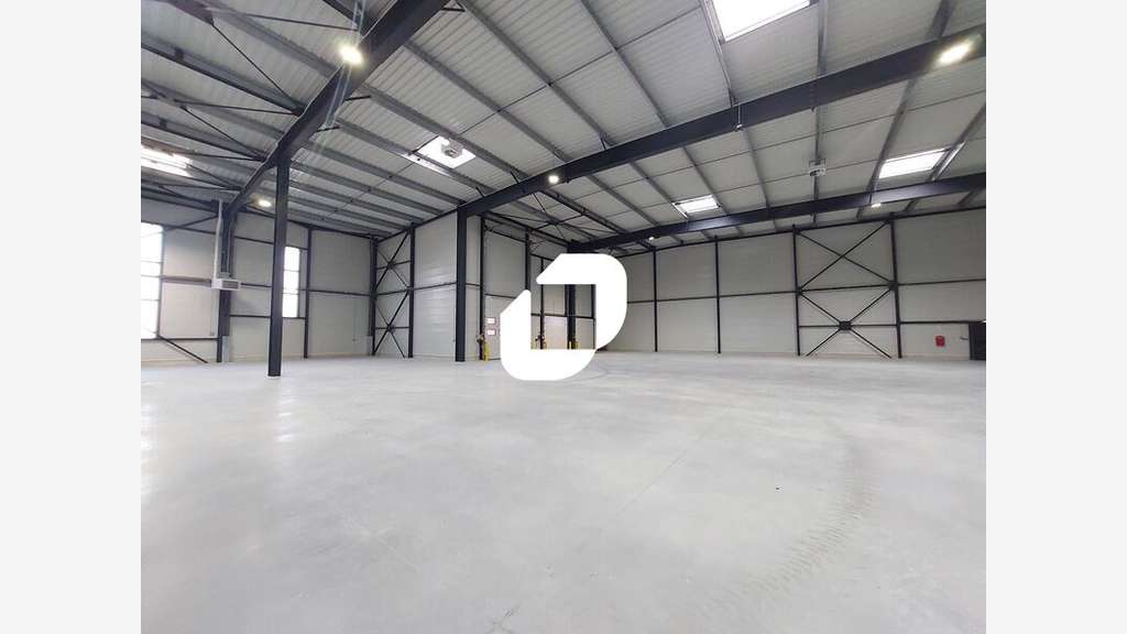 A louer Local d'activité 2206m² Trappes