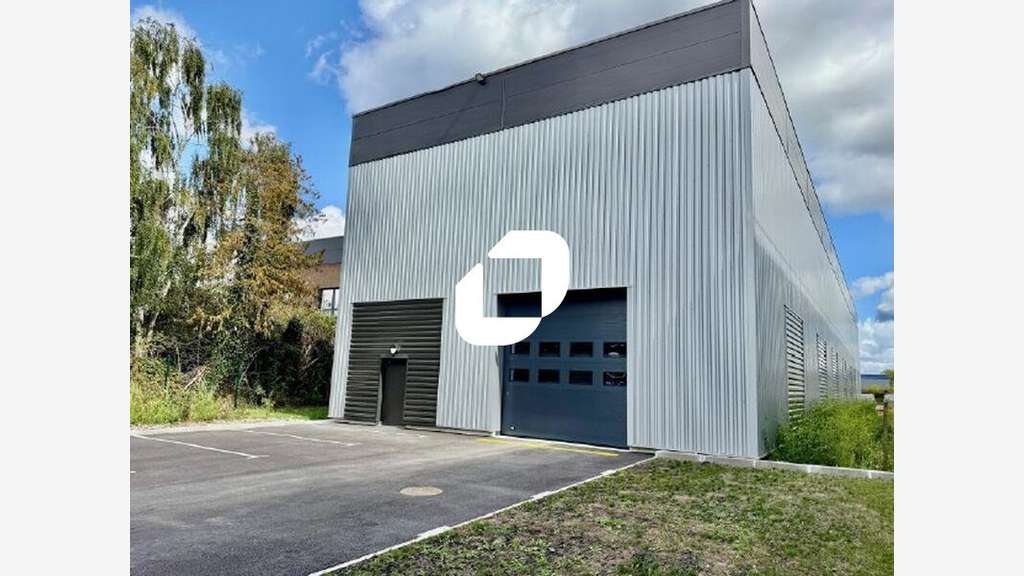 A louer Local d'activité 2206m² Trappes