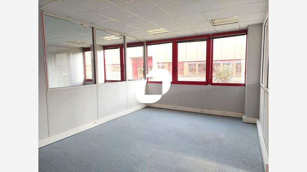 A louer Local d'activité 358m² Trappes
