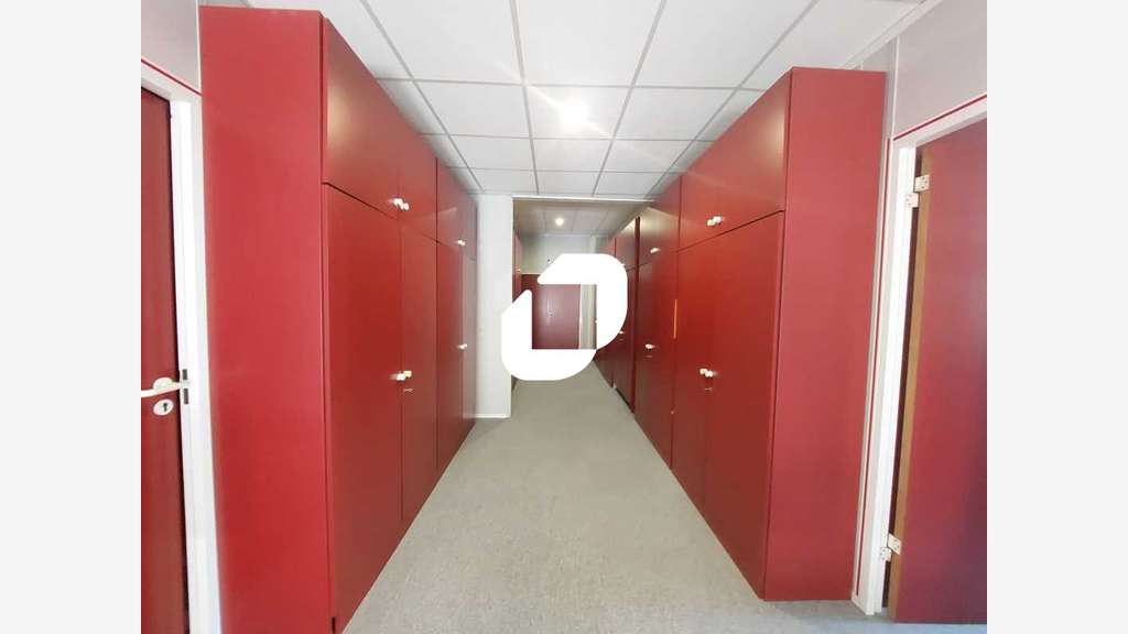 A louer Local d'activité 358m² Trappes