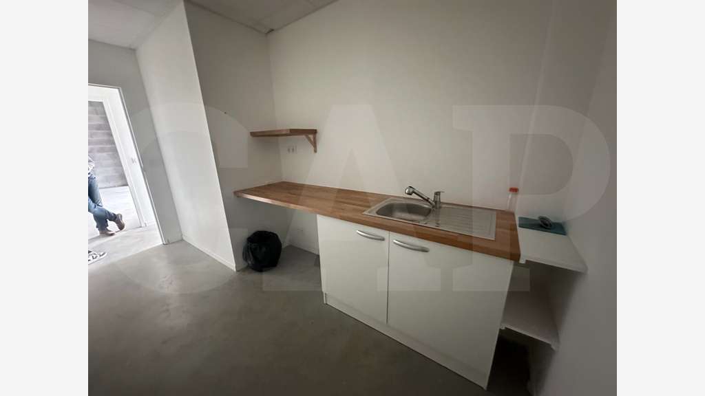 A louer local 135m² zone du Bois Blanc à Trégueux