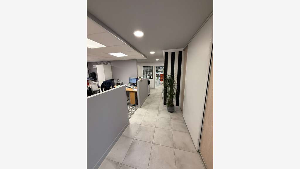 Local d'activité Tregueux 225 m2