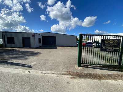 Location Locaux d'activités - Entrepôts à Treillières