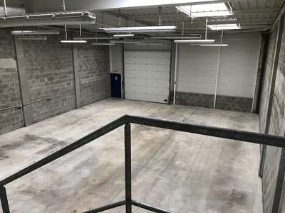 Location Locaux d'activités - Entrepôts à Treillières