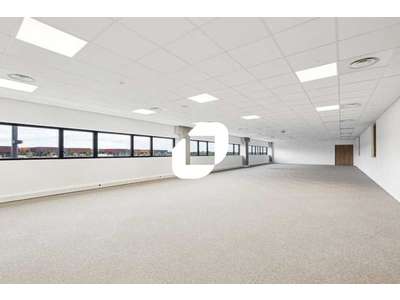 Location Locaux d'activités - Entrepôts à Tremblay-en-France