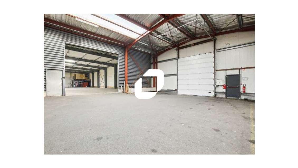 A louer Local d'activité 3384m² Tremblay en france