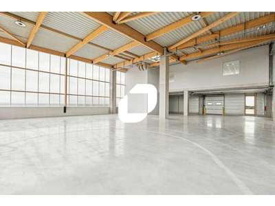 Location Locaux d'activités - Entrepôts à Tremblay-en-France