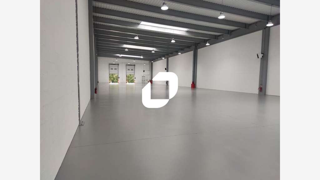 A louer Local d'activité 1821m² Tremblay en france