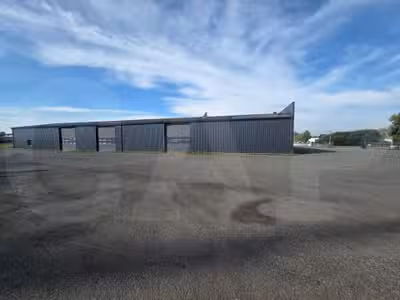 À LOUER – LOCAL D’ACTIVITÉ À TRÉMUSON. BÂTIMENT D’