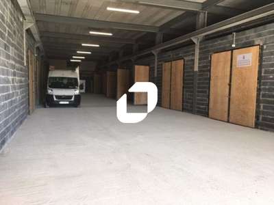 Location Locaux d'activités - Entrepôts à Tresses