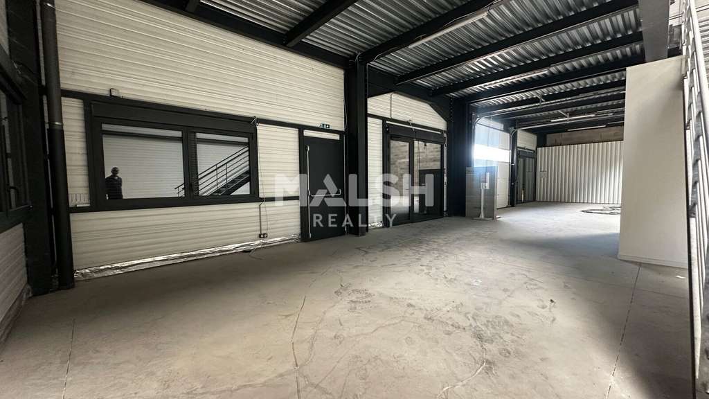 Locaux d'activités neufs à louer 714m² à Trévoux