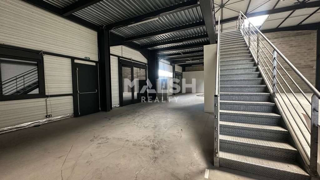 Locaux d'activités neufs à louer 714m² à Trévoux