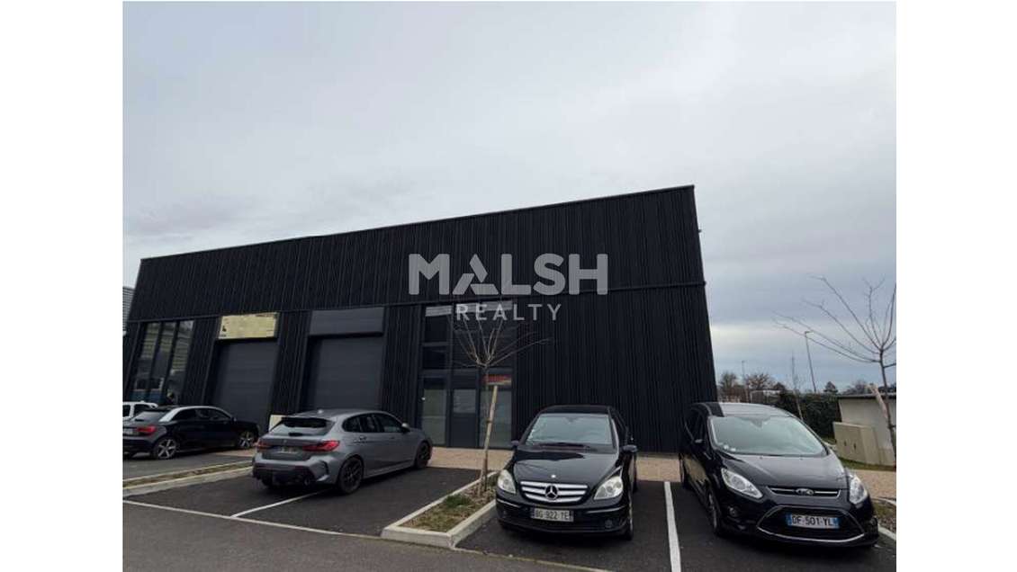 Local d'activités à louer 223m² à Trévoux