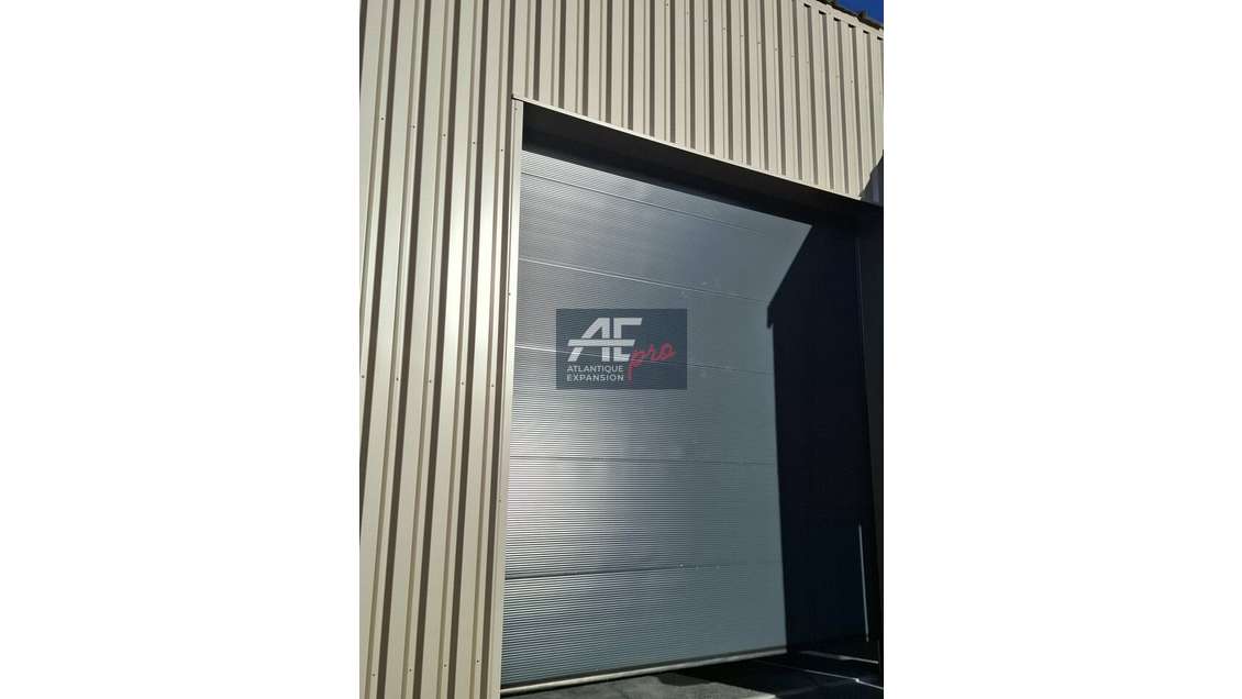 Local d'activité 131m² à louer à Trignac