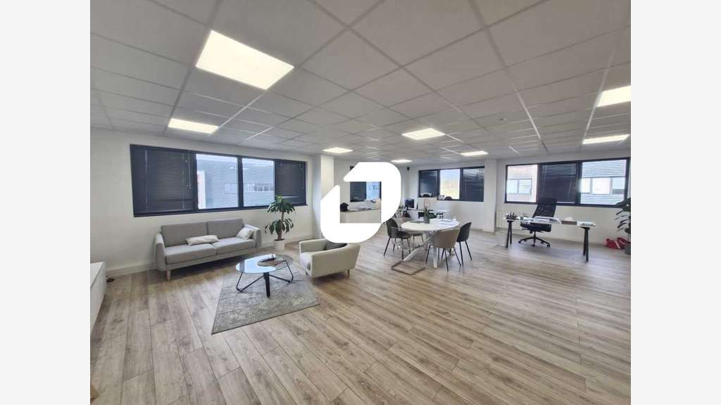A louer Local d'activité 282m² Vaires sur marne