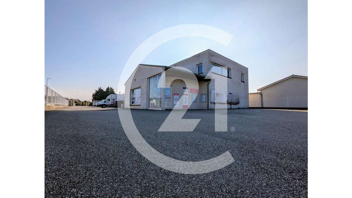 Location bâtiment 482m² à Beaumont les Valence