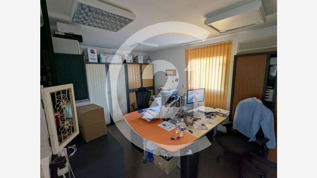Location bâtiment 482m² à Beaumont les Valence