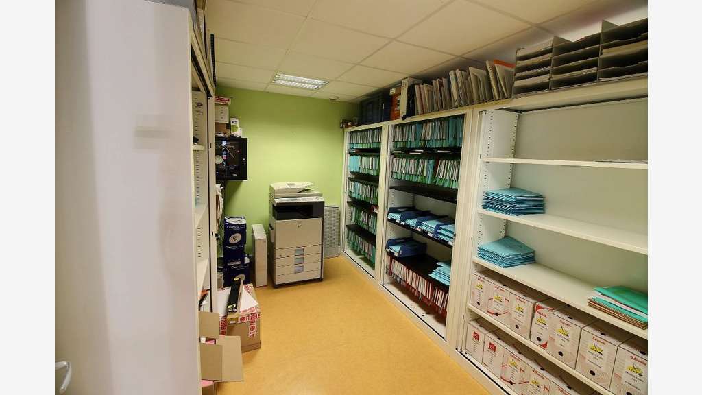 A louer bureaux 125m² ZAC Briffaut Est à Valence