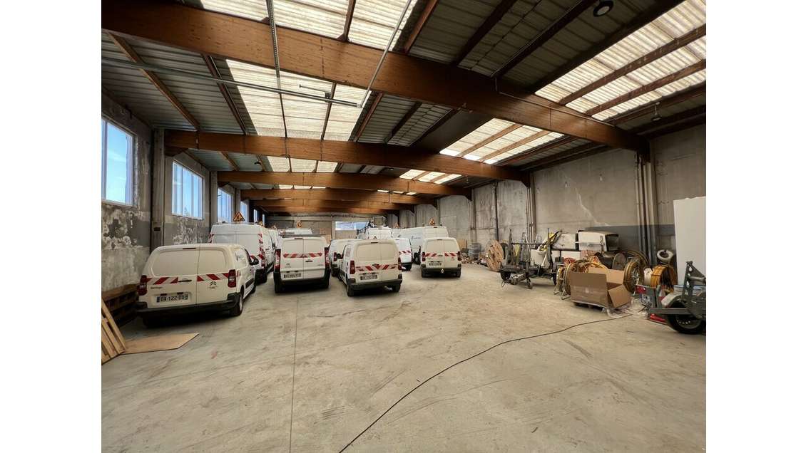 Locaux a Louer en de zone sud de Valence