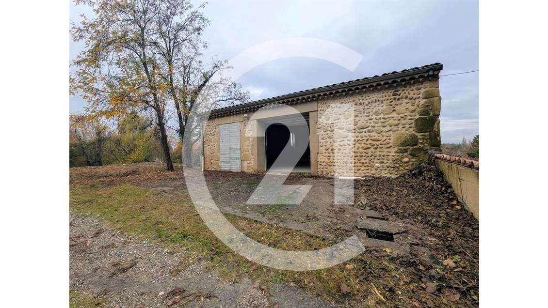 A louer local d'activité de 160m² à Valence