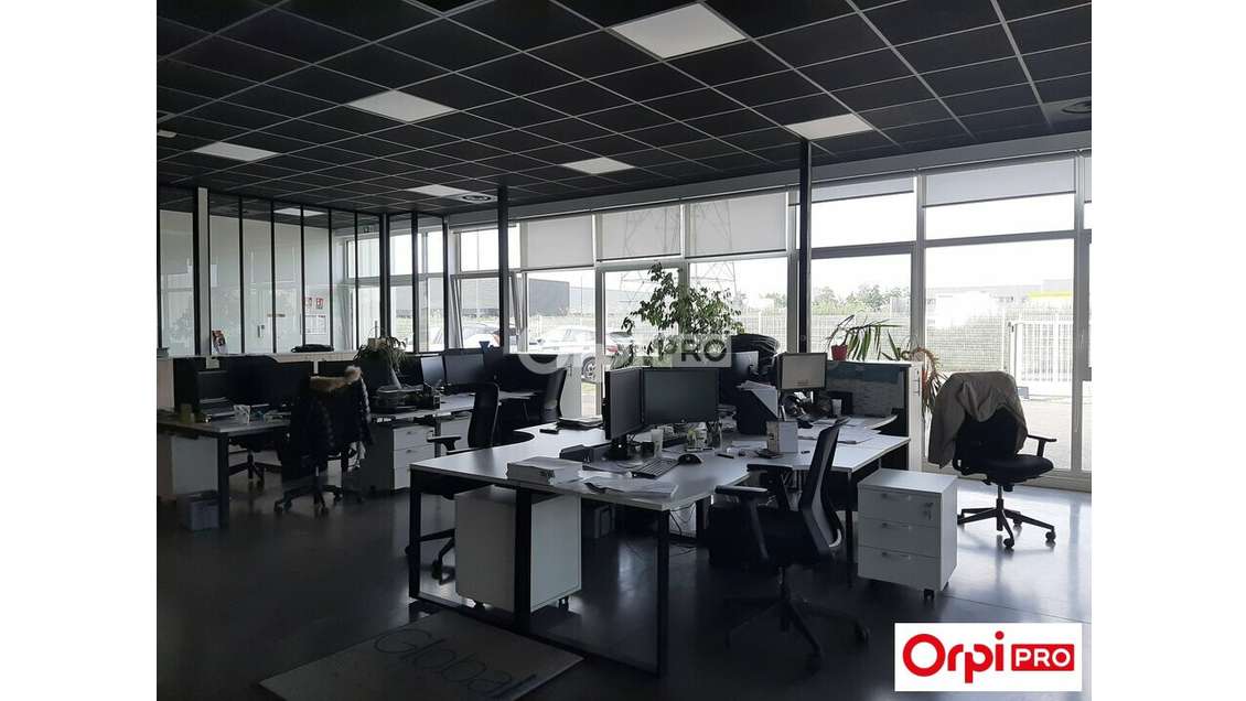 LOCAL D'ACTIVITE à louer dans le 26