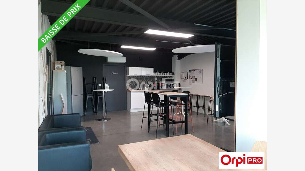 Local d'activité 640m² à louer à Valence