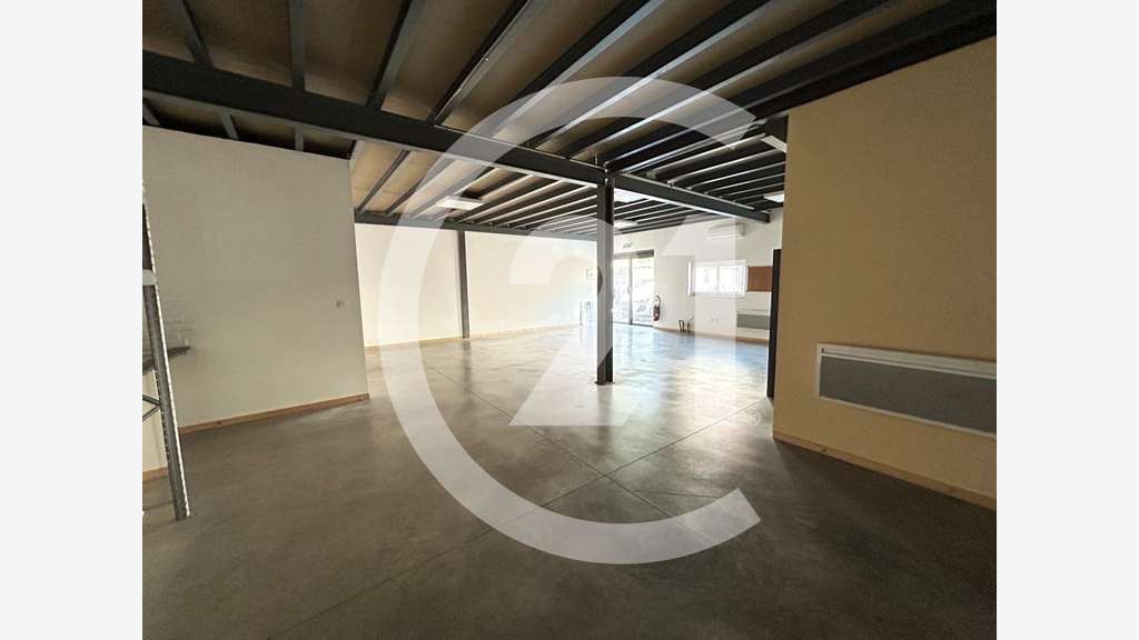 Loue local activité 200m² Valence Sud Les Auréats
