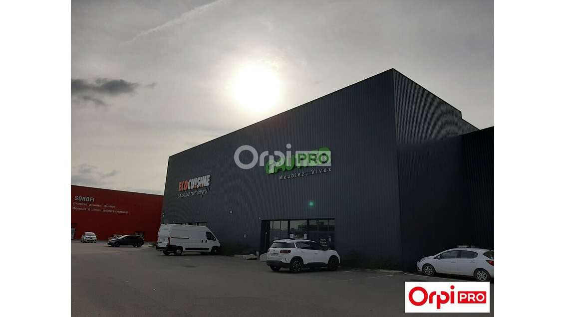 Local commercial emplacement numéro 1