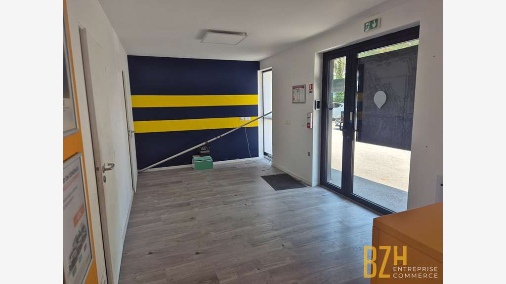A louer local d'activité 200m² Vannes Ouest