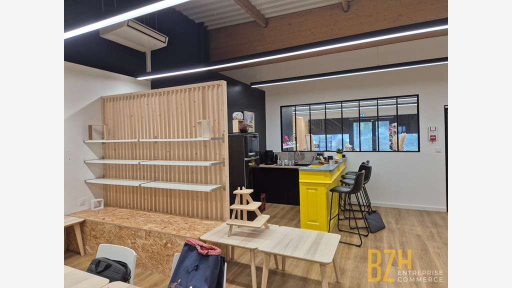 Location local d'activité 215m² à Vannes