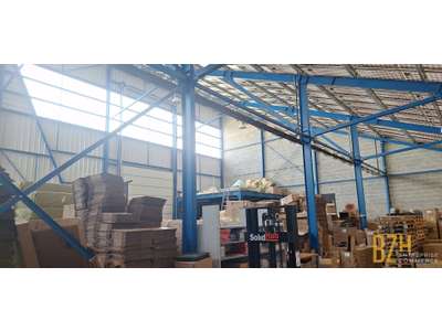 Location Locaux d'activités - Entrepôts à Vannes