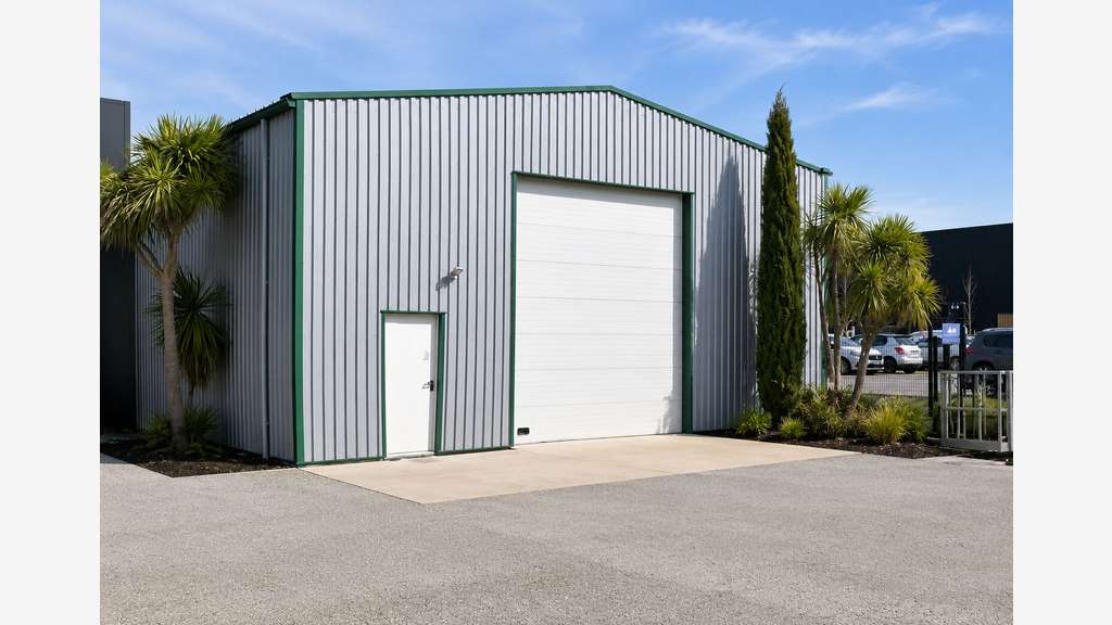 A louer local d'activité de 280m² proche de Vannes
