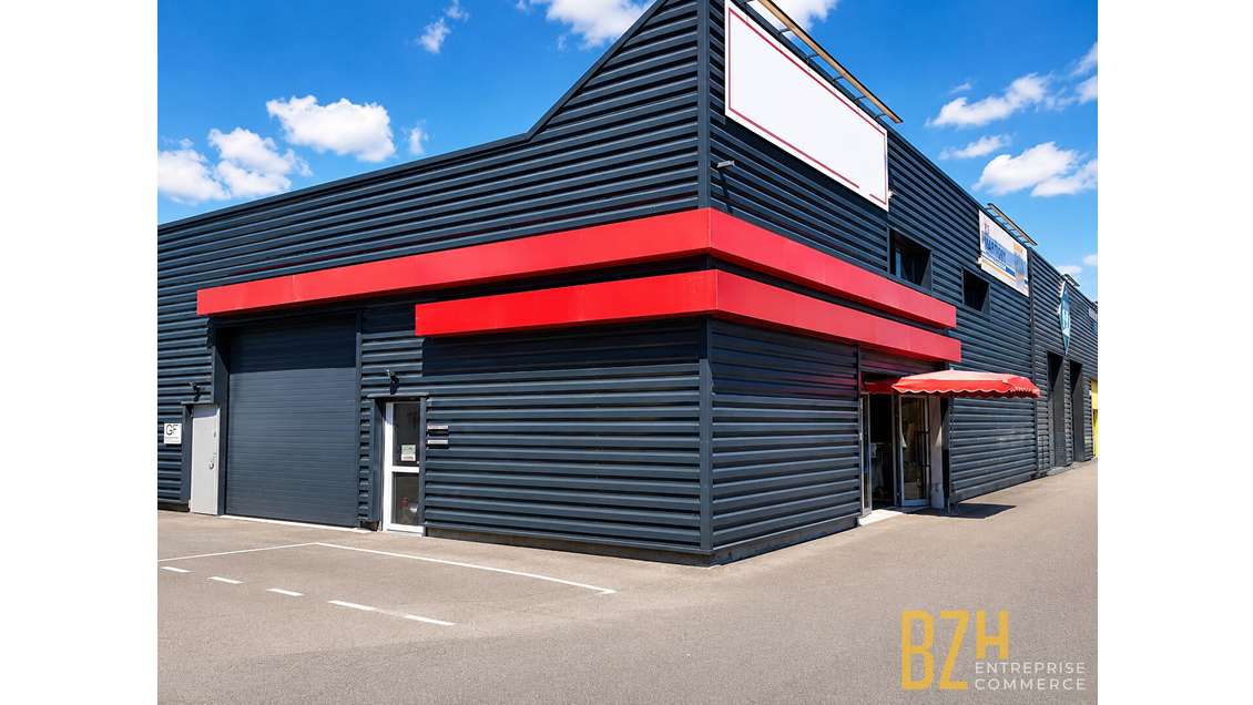 Loue local d'activité récent 210m² à Vannes Nord