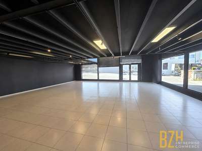 Location Locaux d'activités - Entrepôts à Vannes