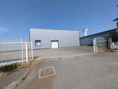 Location Locaux d'activités - Entrepôts à Vannes