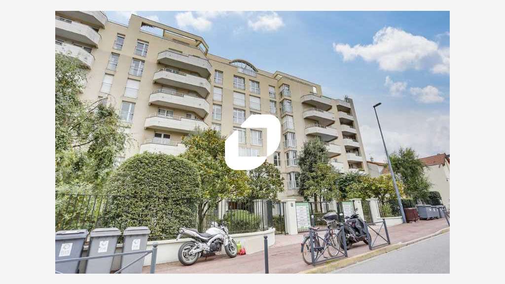 A louer Local d'activité 396m² Vanves