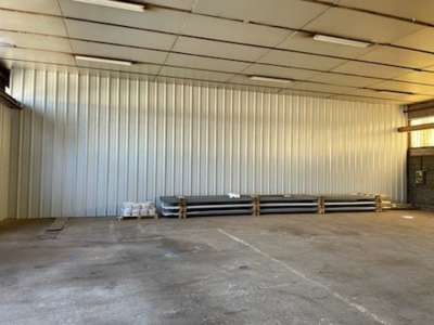 Location Locaux d'activités - Entrepôts à Brive-la-Gaillarde