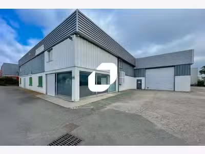 A louer Local d'activité 1373m² Vaulx en velin