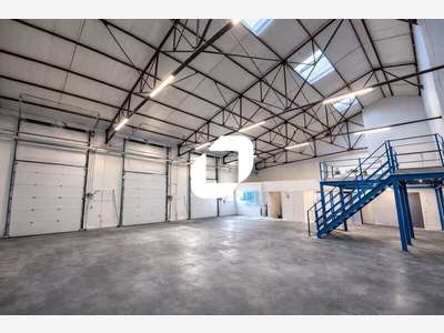 A louer Local d'activité 2909m² Vaulx en velin