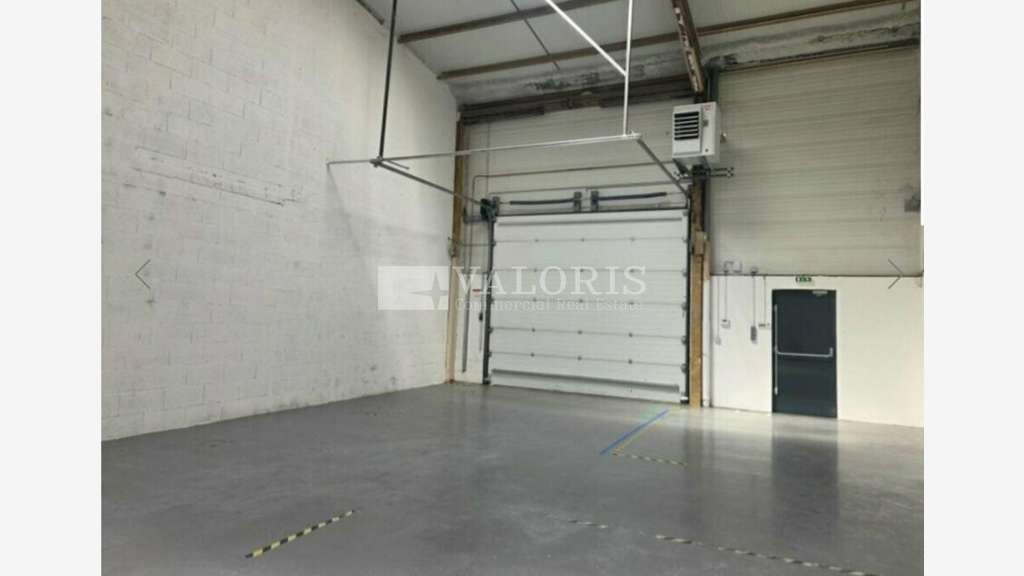 A louer local d'activité de 209m² à Vaulx-en-Velin
