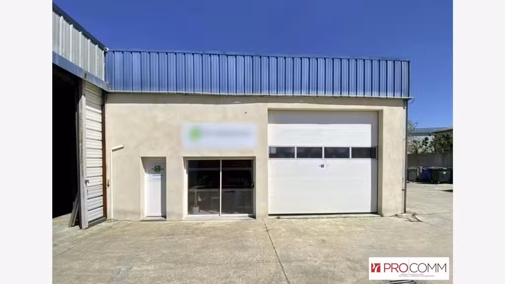 Local d'activité bureaux de 140m² à louer Vauvert