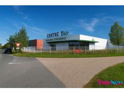 Location Locaux d'activités - Entrepôts à Vayres