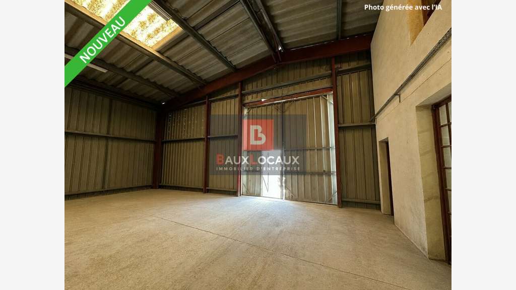 Hangar de stockage 400m² à louer ZA Vedène