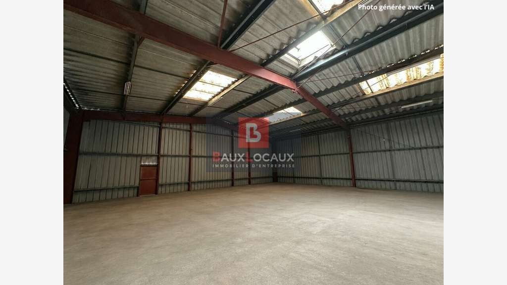 Hangar de stockage 400m² à louer ZA Vedène