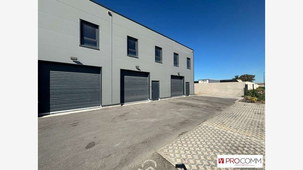 Loue locaux activité 110m² ZA de chalançon Vedène