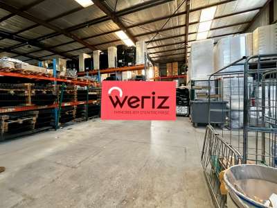 Location Locaux d'activités - Entrepôts à Velaux