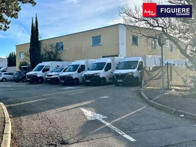 Location Locaux d'activités - Entrepôts à Velaux