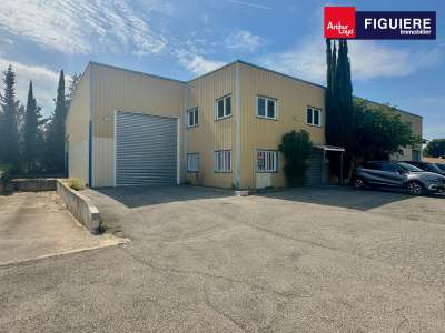 Location Locaux d'activités - Entrepôts à Velaux
