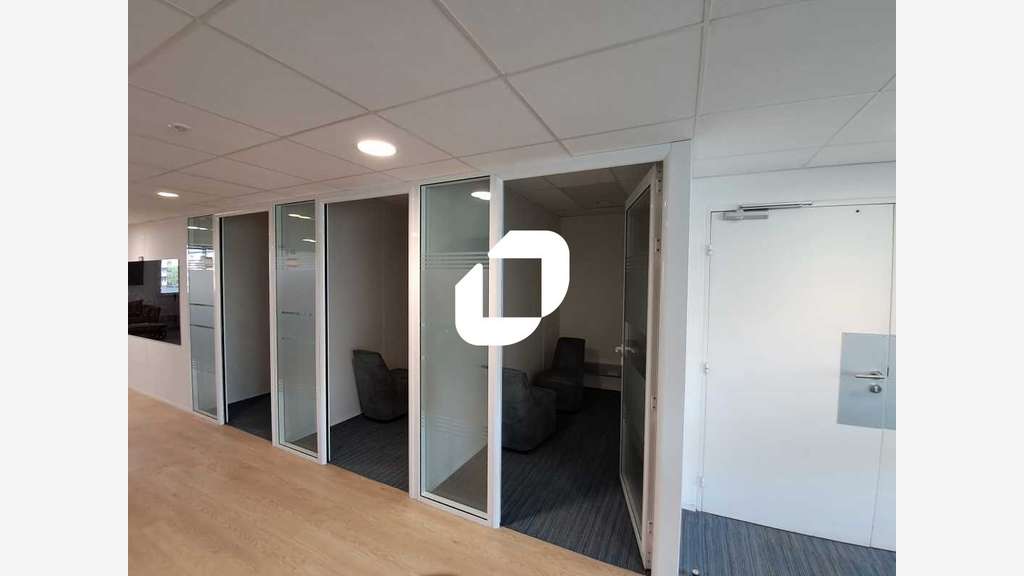 A louer Local d'activité 598m² Velizy villacoublay