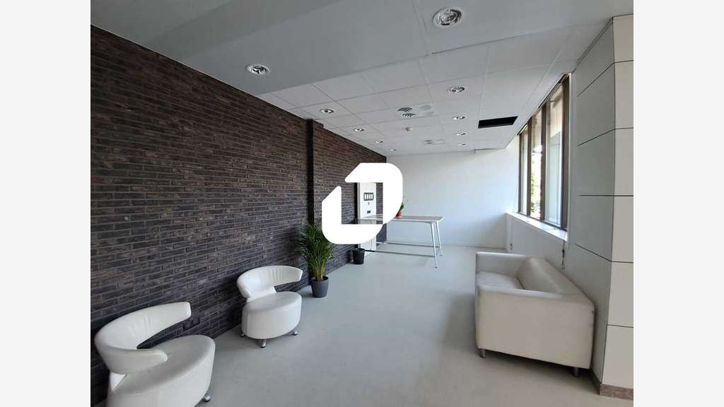 A louer Local d'activité 598m² Velizy villacoublay